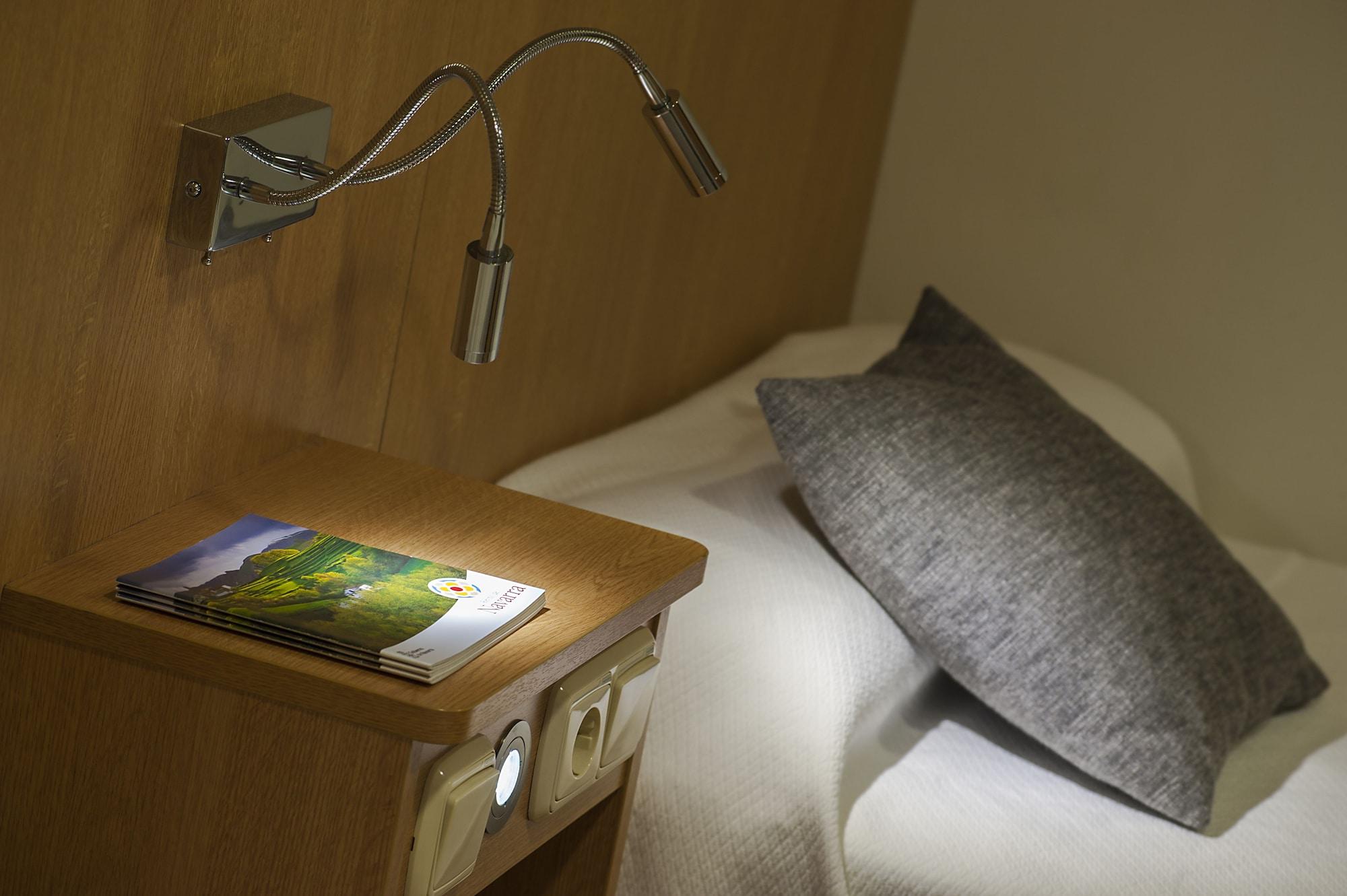 Iraipe Izaga Hostal Noáin Extérieur photo